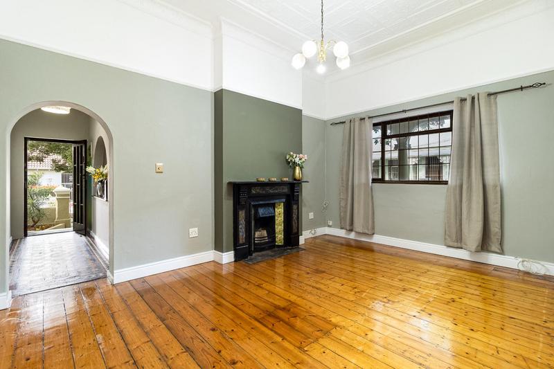 5 Bedroom Property for Sale in Observatory Western Cape